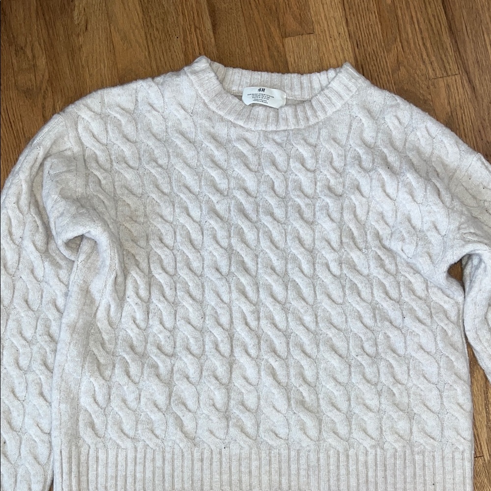 H&M Cream Cable Knit Sweater